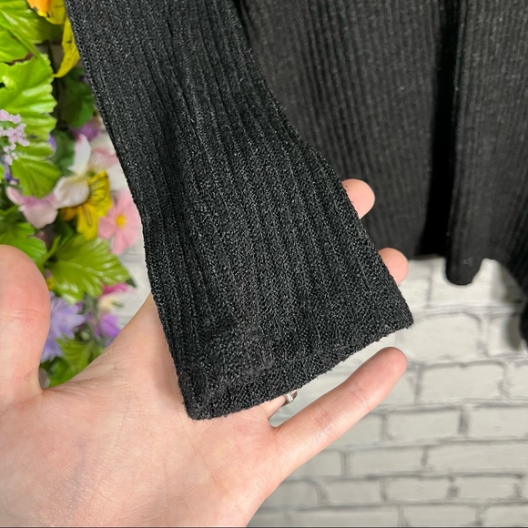 **💙2/$40💙Design Lab Lord & Taylor Black Cowl Neck Sweater Size Large - Picture 5 of 16